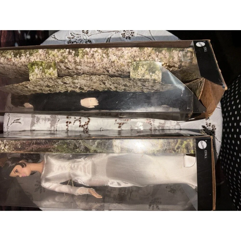 Twilight: Breaking Dawn Pt 1 Bella And Edward Wedding Barbie’s Pink Label